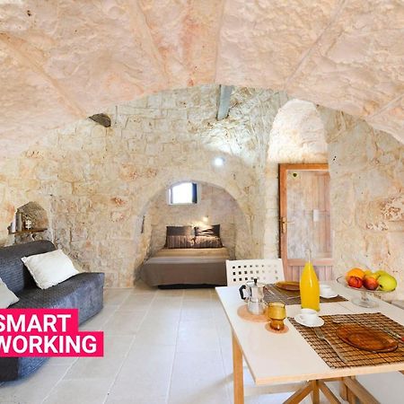 I Trulli Del Ciliegio Con Giardino By Wonderful Italy Villa Ostuni Buitenkant foto
