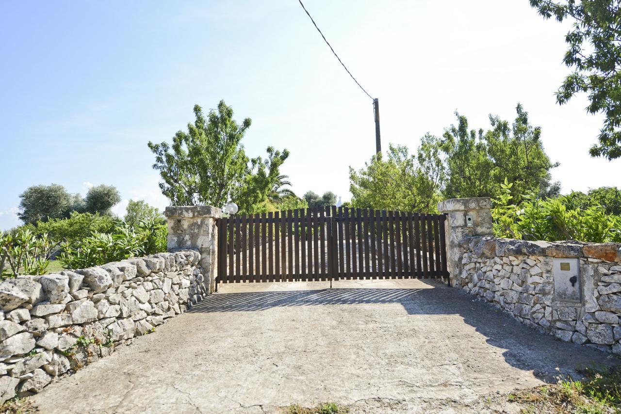 I Trulli Del Ciliegio Con Giardino By Wonderful Italy Villa Ostuni Buitenkant foto